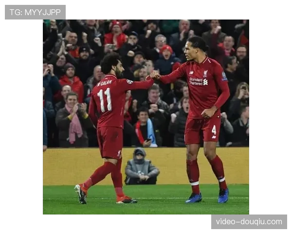 媒体述评:尽管出局,但埃因霍温展现的青春风暴与快速节奏令人印象深刻 媒体述评:尽管出局,但埃因霍温展现的青春风暴与快速节奏令人印象深刻